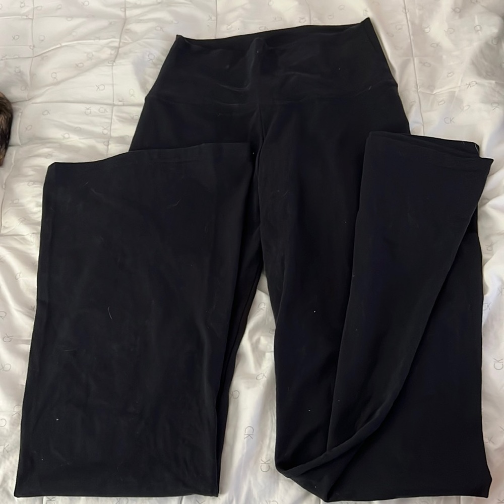 Offline by Aerie OG collection high rise flare legging
